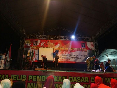 TEATER MERAH PUTIH