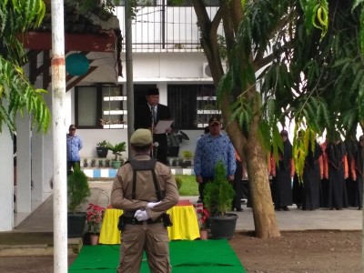 inspektur-upacara-memberikan-pidato-dalam-upacara-peringatan-hari-lahir-pancasila