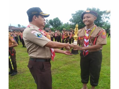 PEYERAHAN HADIAH LOMBA