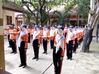 Pelatihan Baris Berbaris Siswa Tangkas