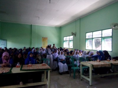 acara ceremonial di aula SMP MUh. 10 Muncar 