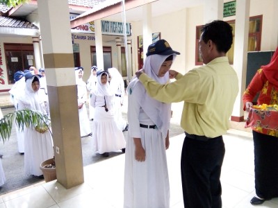 juara-tiga-tolak-peluru-putri