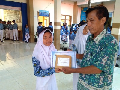Juara 1 Paduan Suara